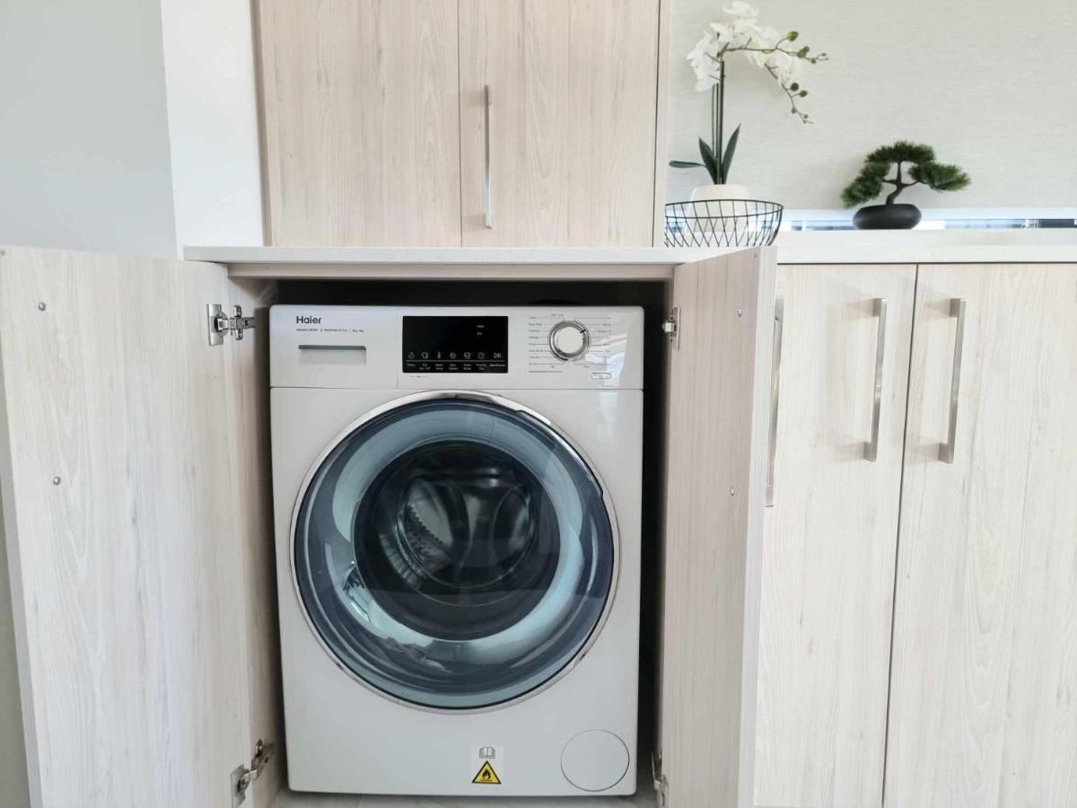 Brand New Luxury 3br In Cbd Christchurch