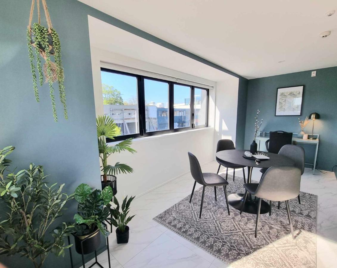 Apartment Brand New Luxury 3br In Cbd